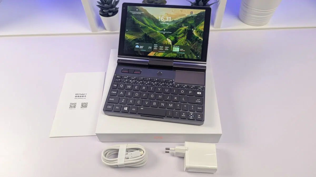 GPD Pocket 3 תכולת קופסה. תקבל תקע מקומי עבור המדינה שלך