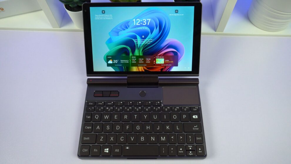 GPD Pocket 3 Review | Ultra-Portable 2-in-1 PC