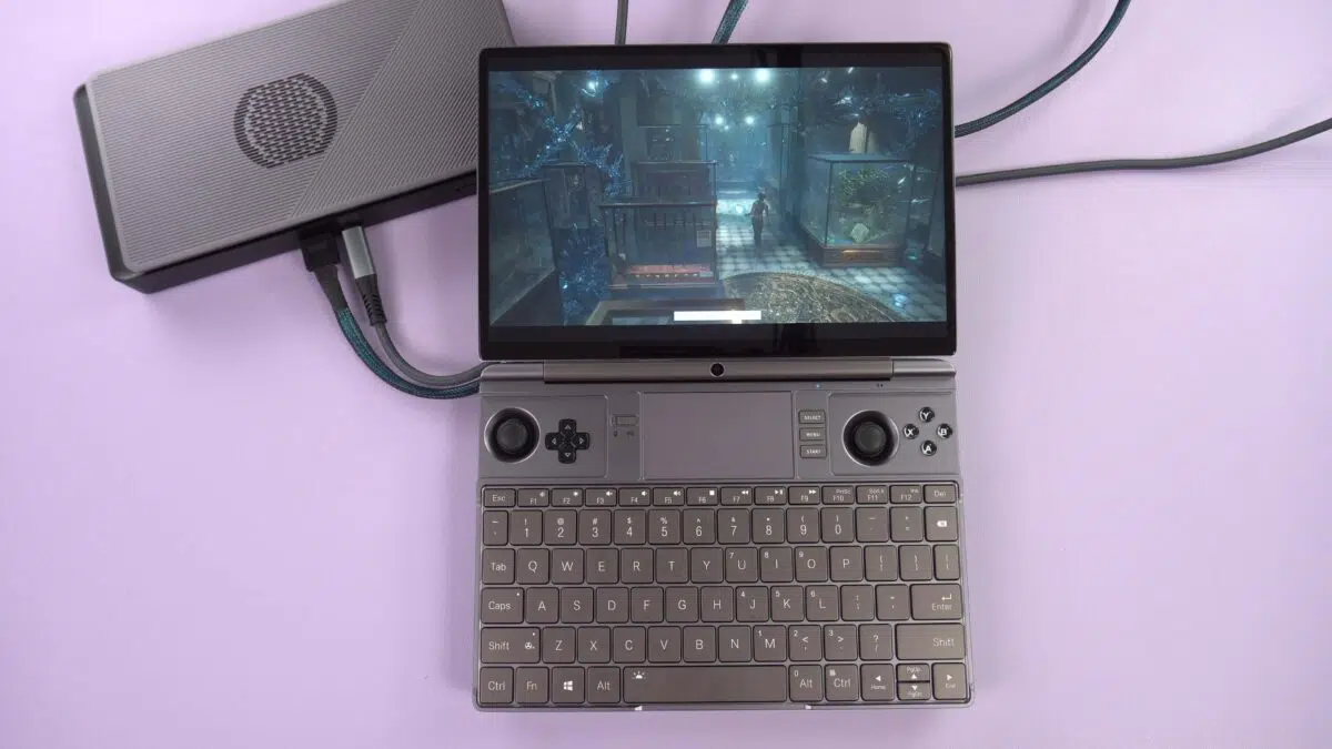 GPD WIN MAX 2 2024 ja GPD G1 eGPU -telakointiasema GPD G1 eGPU:n kanssa