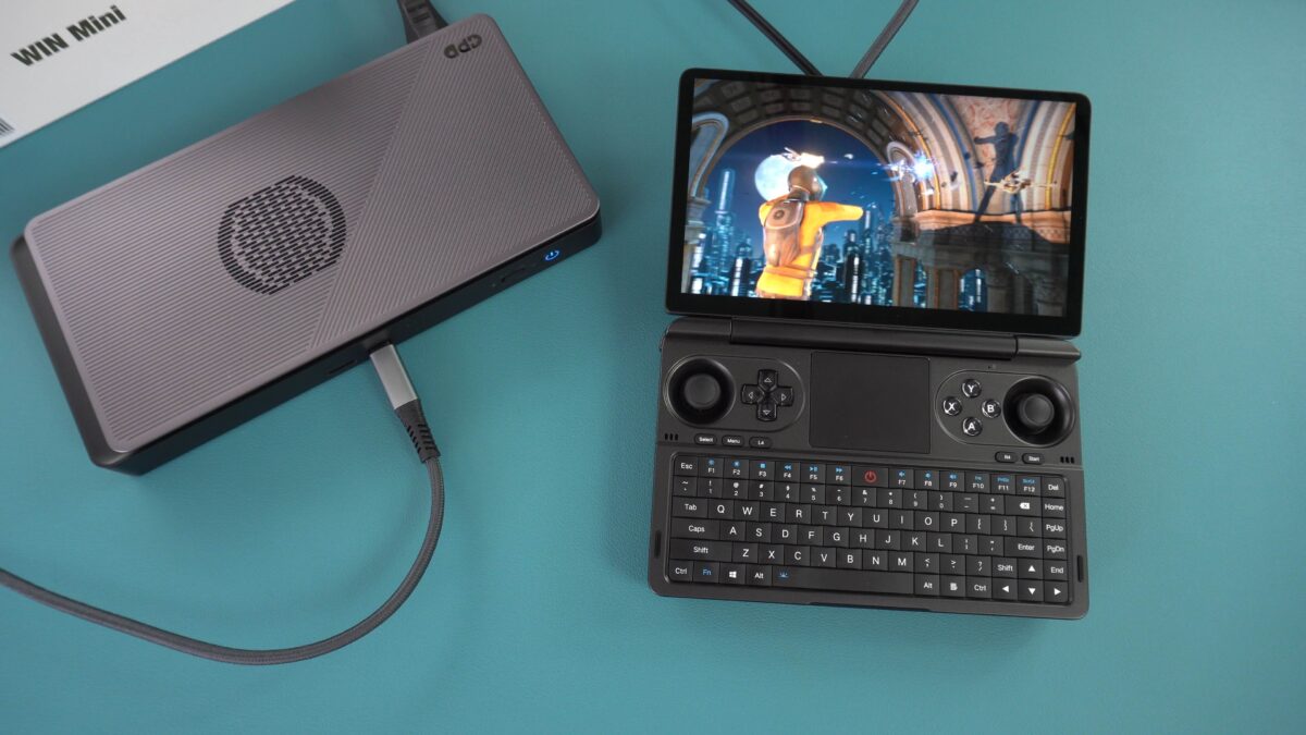 GPD WIN Mini 2024 with GPD G1 eGPU docking station