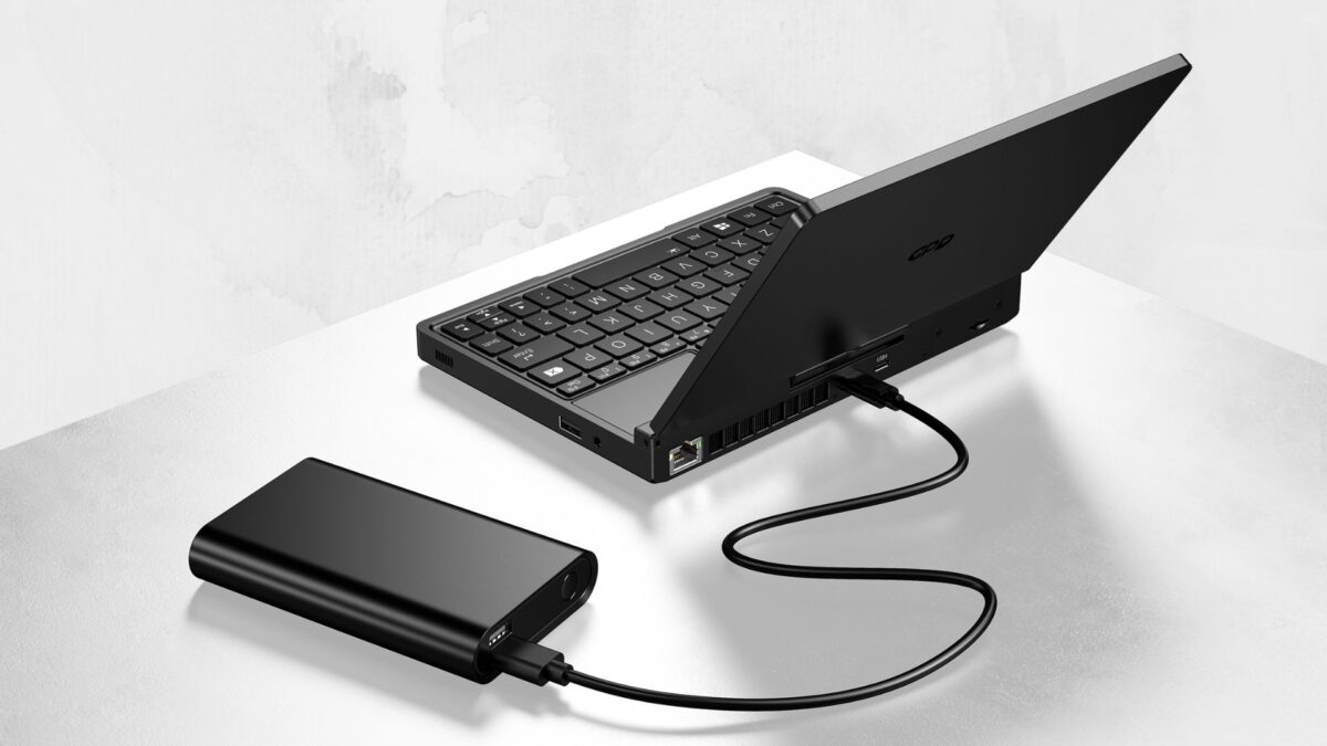 You can charge the GPD Pocket 4 via a power bank