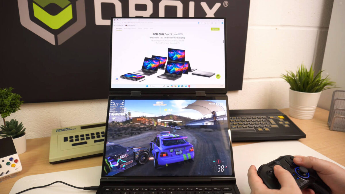 Forza Horizon 5 on the GPD Duo