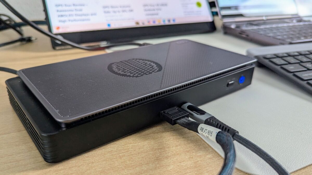 GPD G1 eGPU docking station