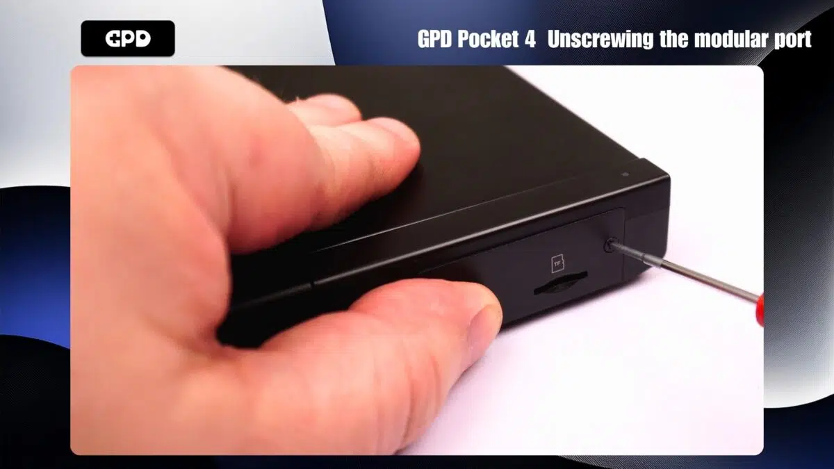 GPD Pocket 4 Unscrewing the modular port