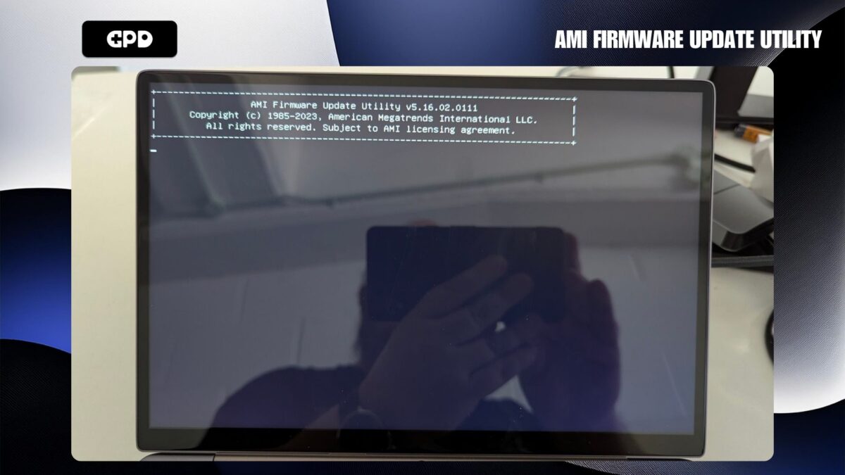 AMI Firmware Update Utility screen