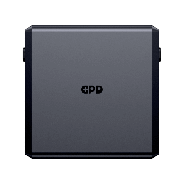 Een vooraanzicht van de zwarte, vierkante, afneembare accu voor de GPD WIN 5, met het GPD-logo subtiel gecentreerd op het oppervlak. De accu is geïsoleerd tegen een zwarte achtergrond.