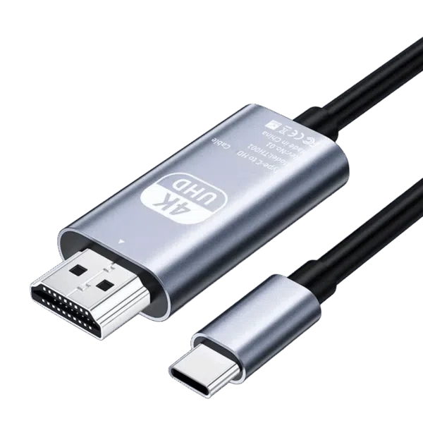 Studijas fotogrāfijā uz melna fona redzams metāliski sudraba krāsas C tipa HD adaptera kabelis. Uz adaptera galvenā korpusa ir teksts angļu valodā: "4K UHD Type-C Type-C to HD Cable Model TH001 Rev: No.01 Made in China", kā arī CE, WEEE un FCC simboli. Šim metāla korpusam vienā galā ir HDMI savienotājs un pretējā galā - melns izolēts kabelis. Turklāt zem galvenā korpusa ir redzams atsevišķs C tipa savienotājs ar atbilstošu sudraba korpusu, arī ar daļēji redzamu kabeli. Visi savienojumi ir aprīkoti ar melnu termoizolatoru vai plastmasu vietā, kur kabeļi savienojas ar savienotājiem.