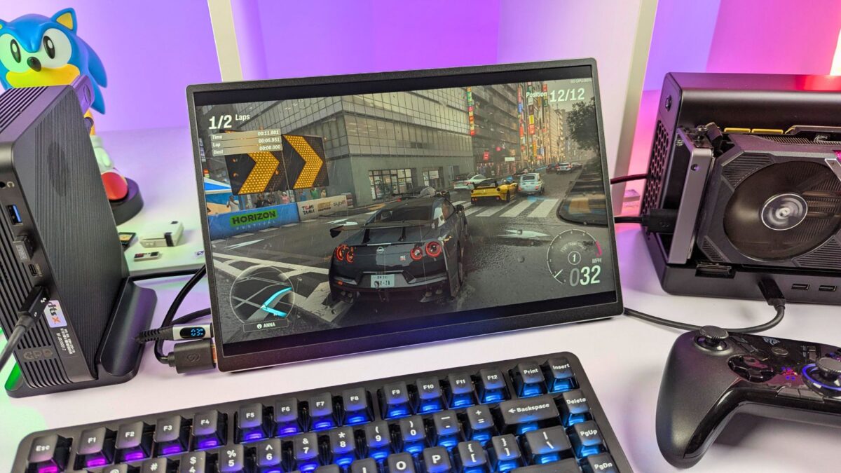 Forza Horizon 6 on the GPD G2 with GPD BOX