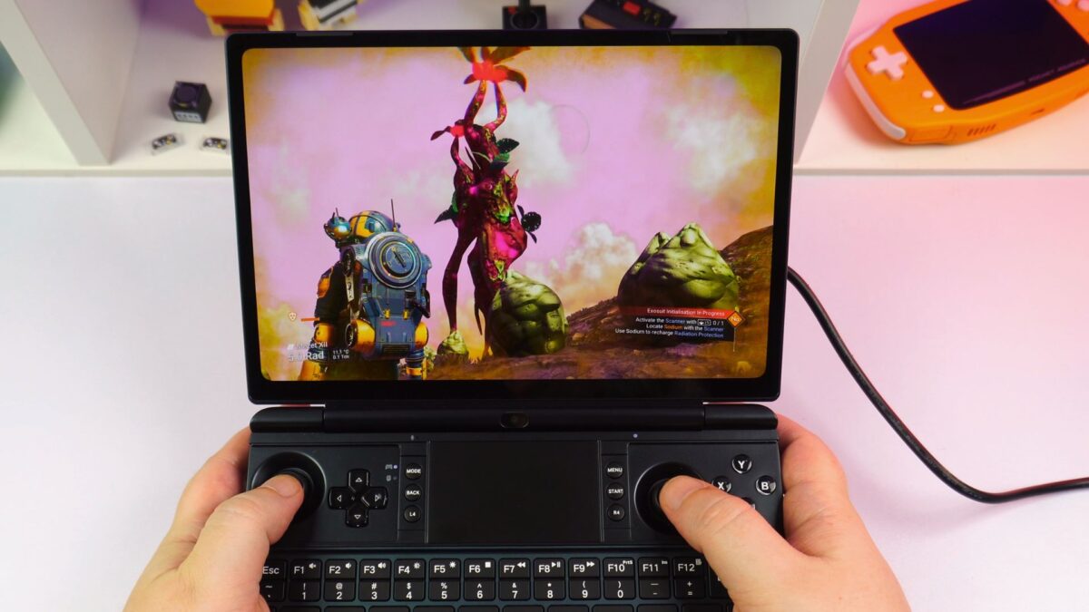 No Mans Sky's worlds look amazing on the GPD WIN MAX 3