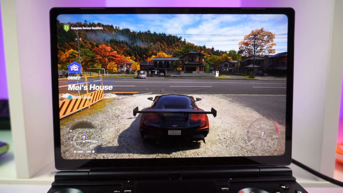 The GPD WIN MAX 3 Display Close Up