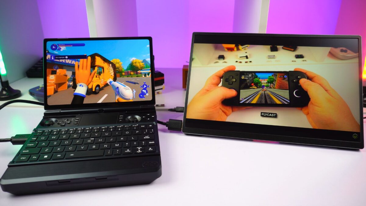 The GPD WIN MAX 3 has HDMI output to connect to a TV or Monitor